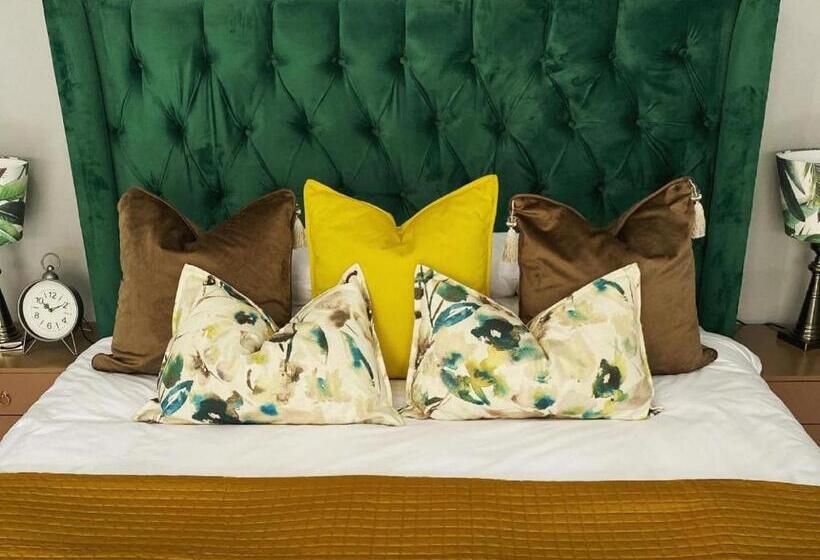 Номер Премиум, House Of Sollys Guesthouse