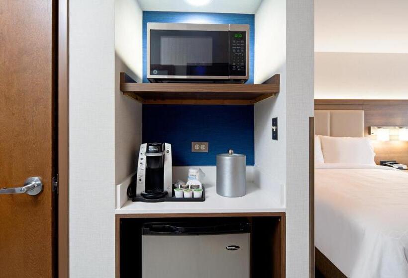 스위트 킹사이즈 침대, Holiday Inn Express Hotel & Suites Atascadero, An Ihg