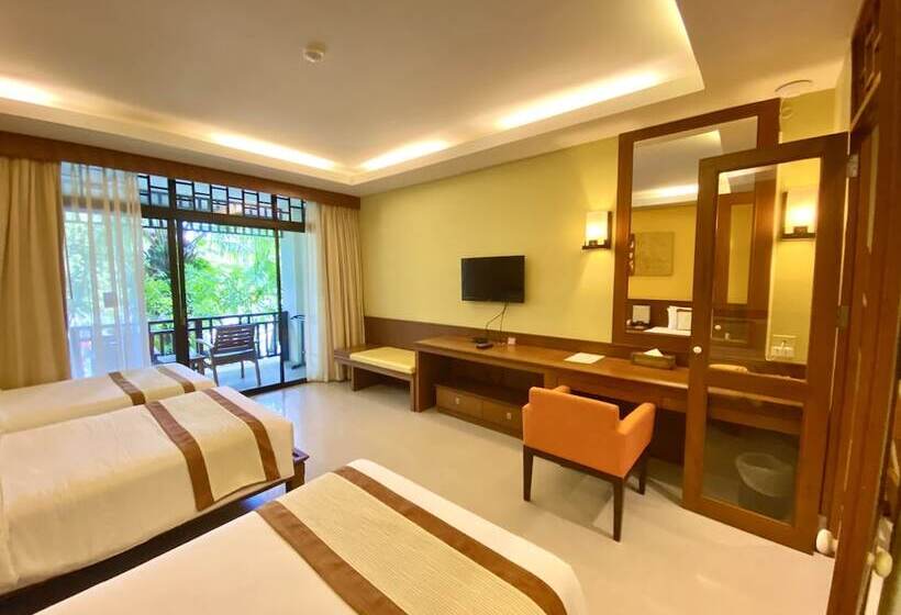 디럭스 트리플 룸, Le Murraya Boutique Serviced Residence & Resort