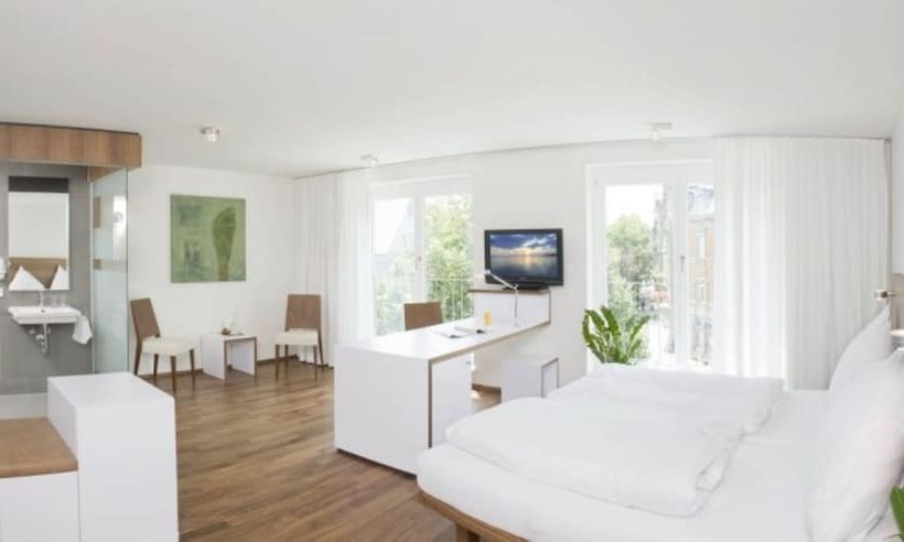 스탠다드 트리플 룸, Constantia