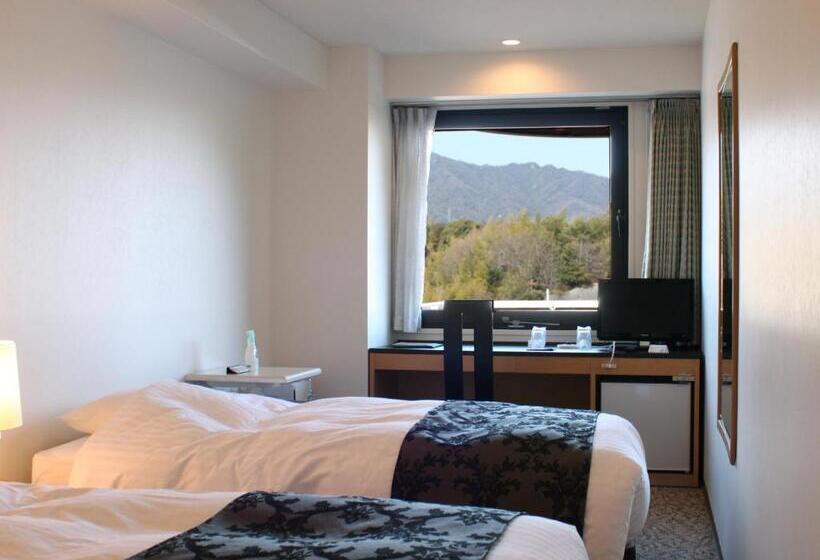 اتاق استاندارد با چشم‌انداز کوهستان, Aki Grand Hotel & Spa