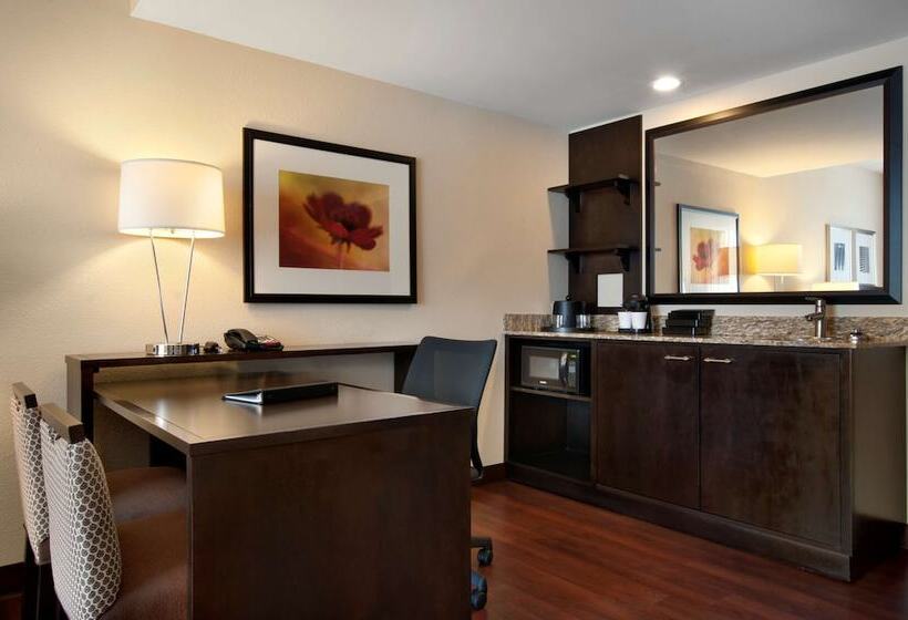 Номер Стандарт, Embassy Suites By Hilton Jackson North Ridgeland