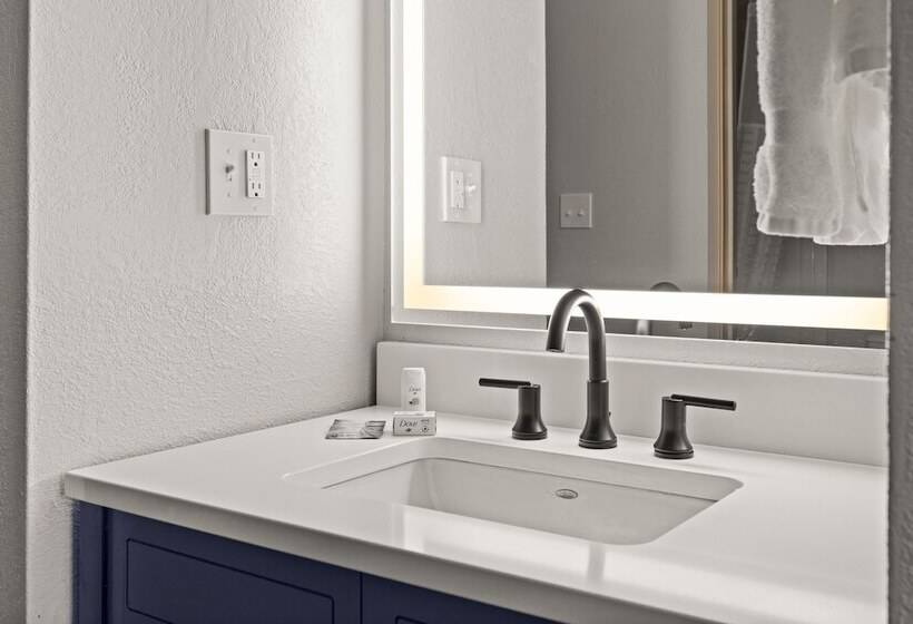 Номер Стандарт 2 Двуспальные Кровати, Americinn By Wyndham Casper Event Center Area