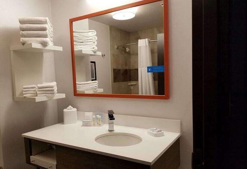 Номер Стандарт, Hampton Inn & Suites Spokane Valley