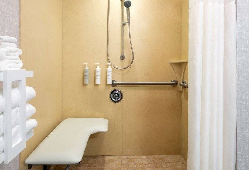 Номер Стандарт, Hampton Inn & Suites Hartford/farmington