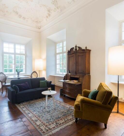 سوییت, Schloss Leopoldskron