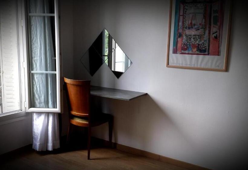 اتاق استاندارد چهار تخته, Residence De Bruxelles