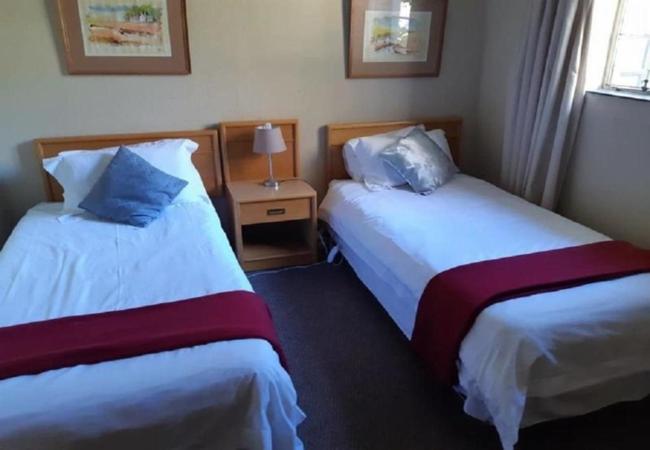 패밀리 룸, The Historic Hogsback Inn
