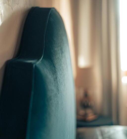 اتاق لوکس با چشم‌انداز, Bar Vitelli Charming Suites