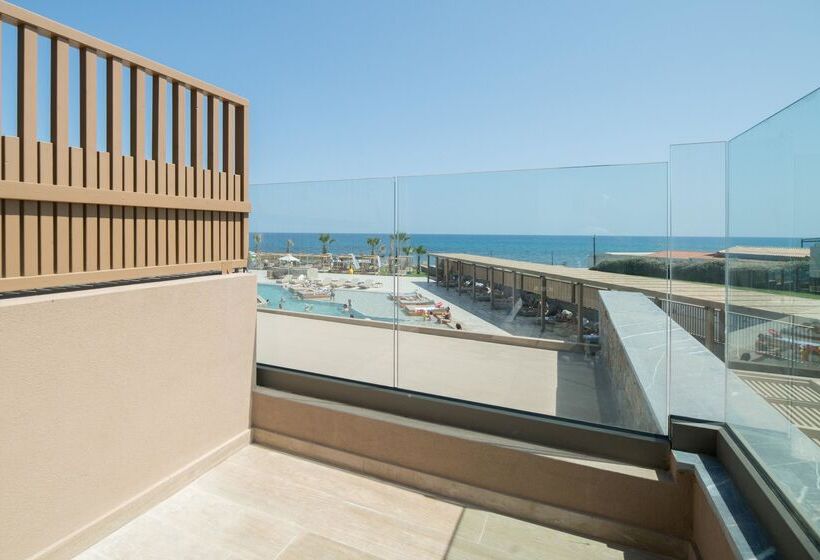 Семейный Номер Классика, Senseana Sea Side Resort & Aquadventure