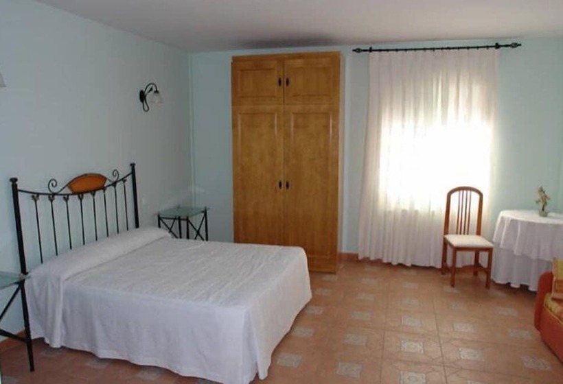 Номер Стандарт, Hostal La Bellosina