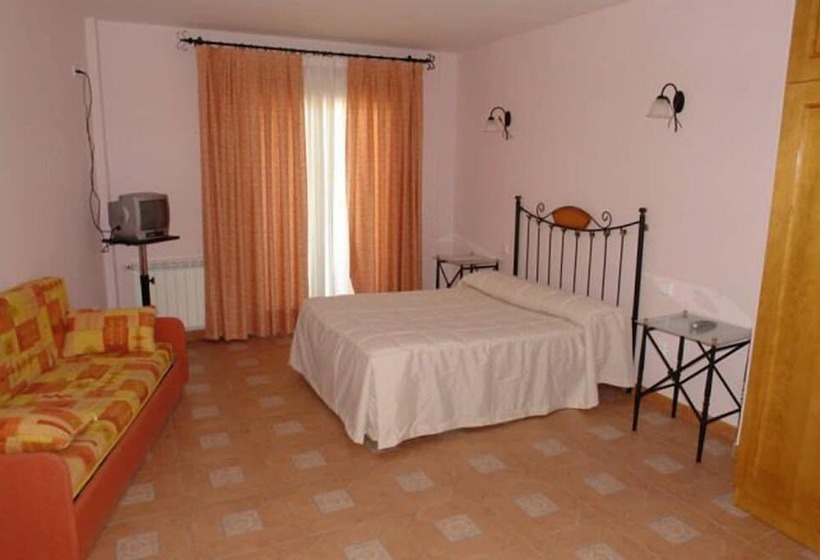 수피리어 룸, Hostal La Bellosina