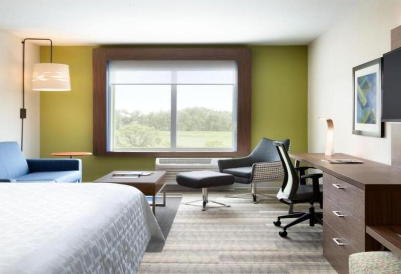 Стандартный Номер Кровать Кинг, Holiday Inn Express   New Rochelle, An Ihg