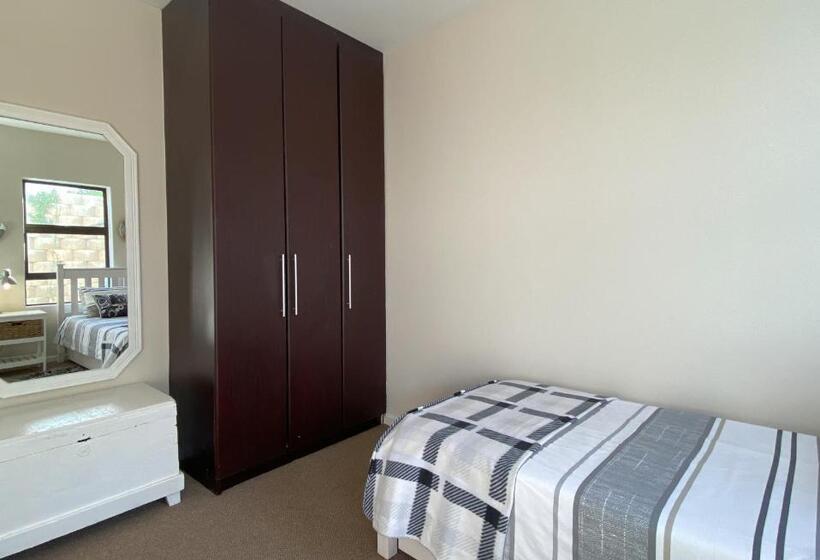 Family Suite, Blue Star Villa