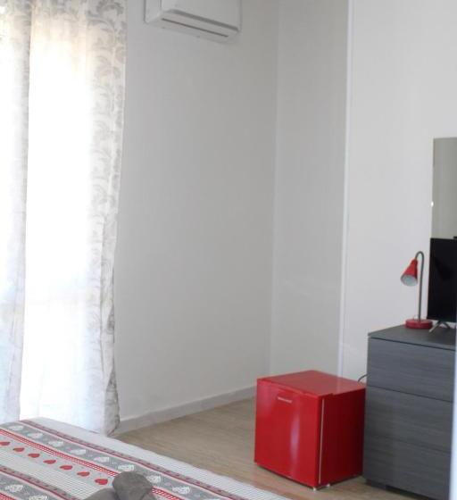 اتاق استاندارد با سرویس بهداشتی مشترک, Il Giardino Del Casciar