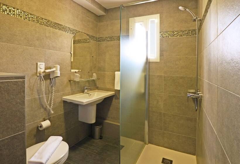 Номер Стандарт, Hôtel La Palma