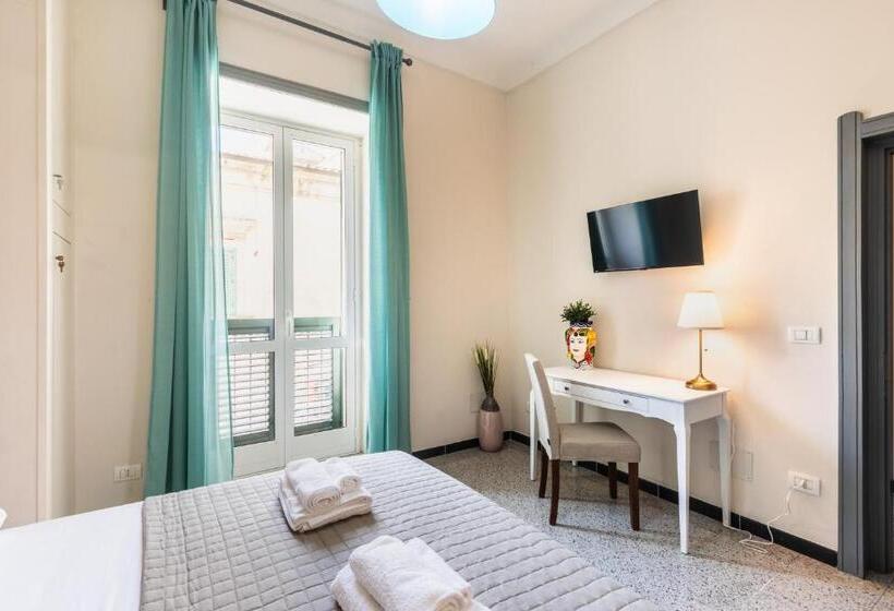 اتاق لوکس, Guest House Aurispa