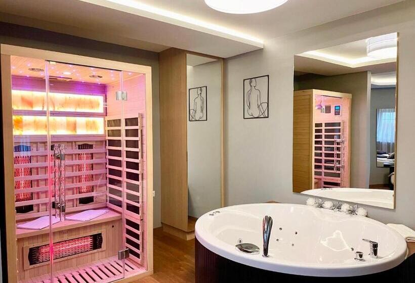 Апартаменты Superior 1 Спальня, Love And Dream élményvilla