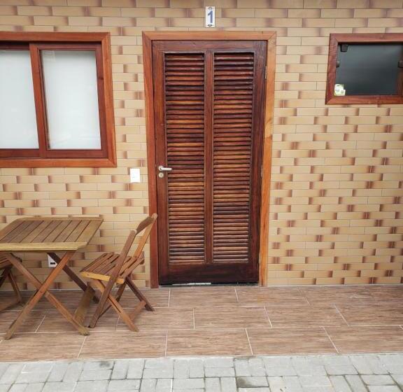 デラックスルーム, Suítes Verano Ubatuba   Bairro Itaguá   Com Piscina