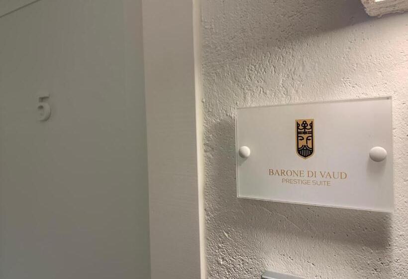 Номер Стандарт с Террасой, Vittorio Emanuele Charming Suites