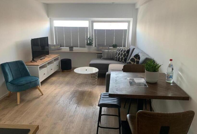 استودیوی استاندارد, Argenta Living 16