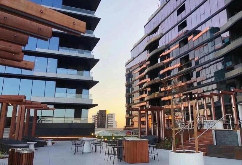 带1个卧室的高级公寓, Skygarden Luxury Condo