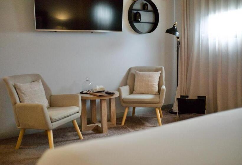 Люкс Кровать Кинг, Bay Of Fires Apartments