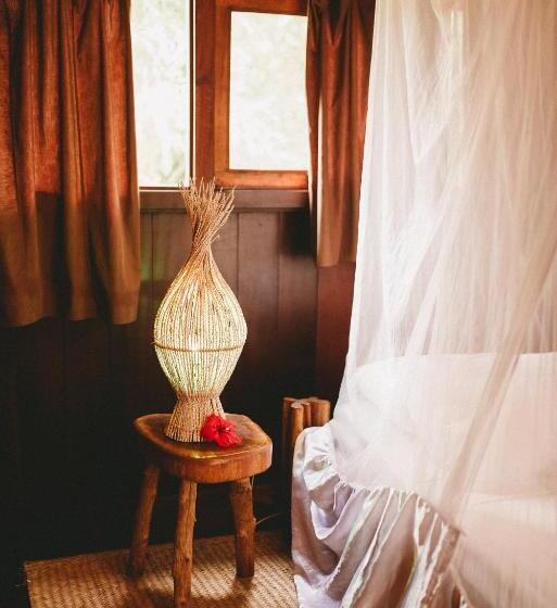 １ベッドルームハウス, Art Jungle Eco Lodge