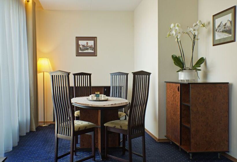 سوییت, Grata By Centrum Hotels