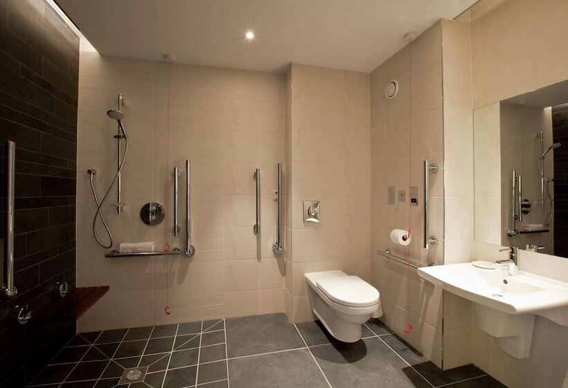이그제큐티브 룸, Hilton London Heathrow Airport Terminal 5