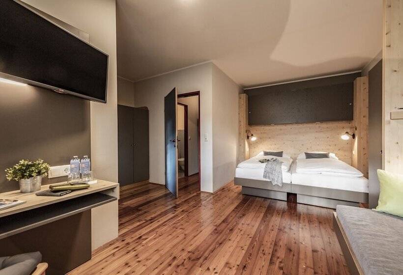 Четырехместный Номер Стандарт, Jufa Hotel Maria Lankowitz