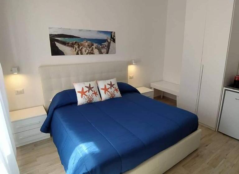 스탠다드 룸 킹사이즈 침대, Stella Guest House