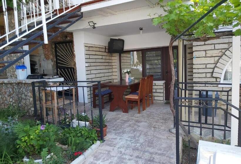ویلای 1 خوابه با چشمانداز دریا, Villa Bela
