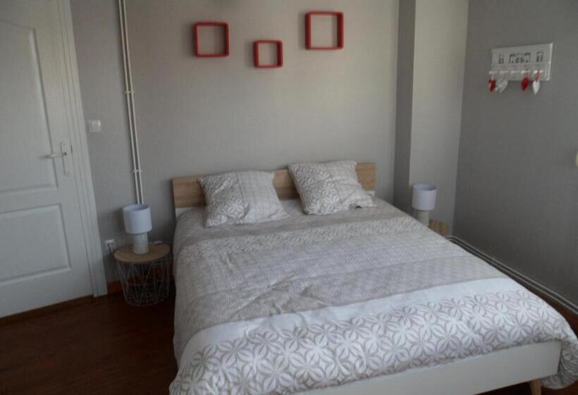 Вилла 2 Спальни, Maison Individuelle De 100 M2