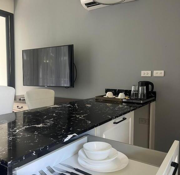 اتاق لوکس, Palmyrah Surin Beach Residence
