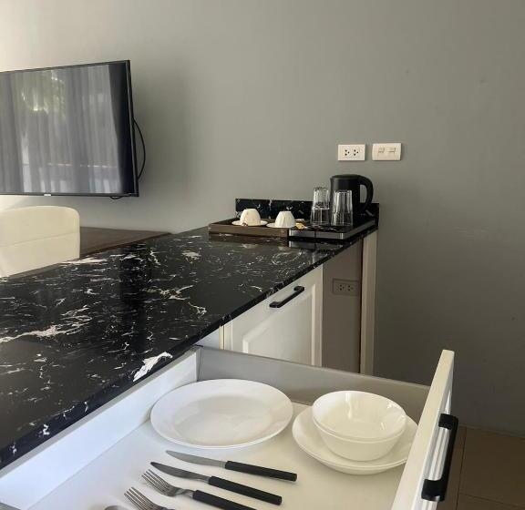 اتاق لوکس, Palmyrah Surin Beach Residence