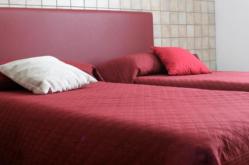 Номер Стандарт, B&b S Arrosa Antiga