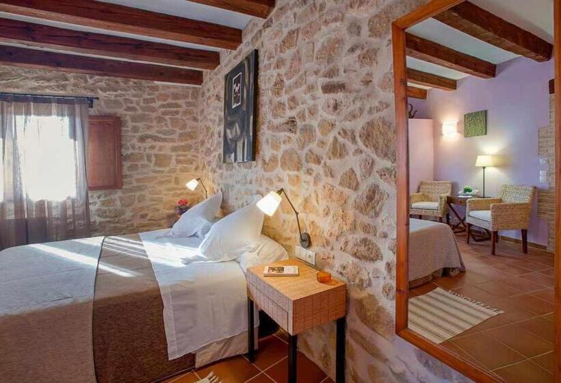 디럭스 룸, Casa Rural Restaurante Mas Del Rei