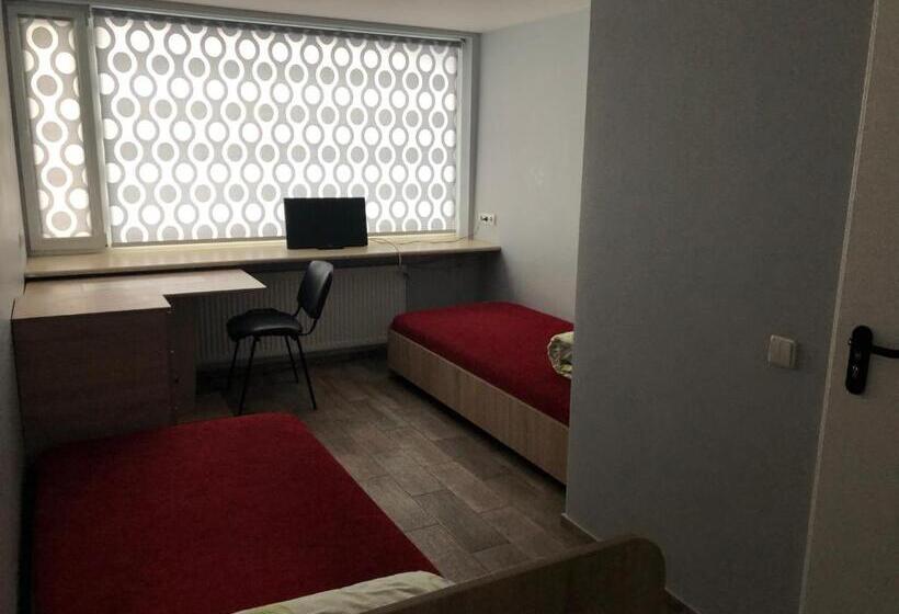 اتاق استاندارد, Hostel Laurita