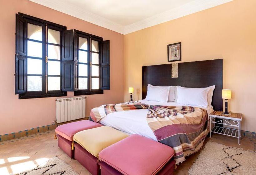 Номер Deluxe, Villa Thaifa