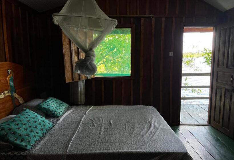 샬레, Amazônia Exxperience