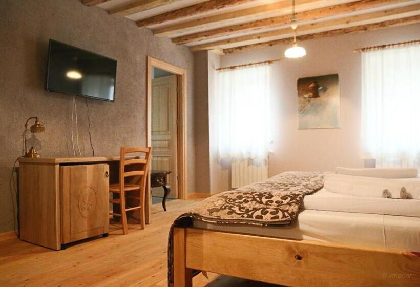 Номер Стандарт, Casa Lenka