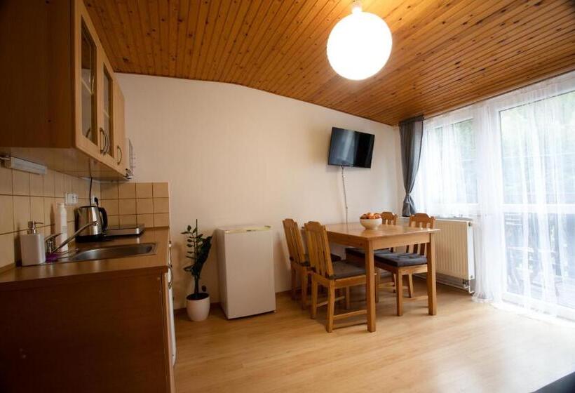 침실 1개 발코니 아파트, Apartmány Bramborka