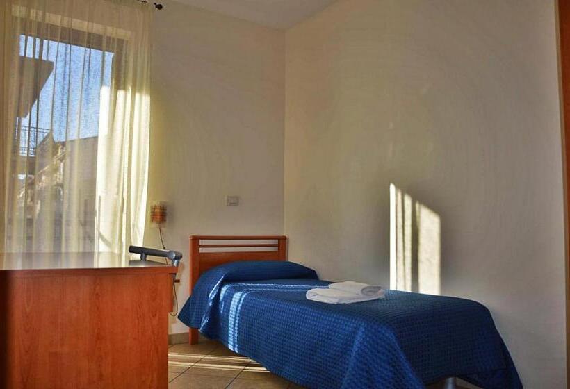 اتاق لوکس یک تخته, Viola Bed And Breakfast