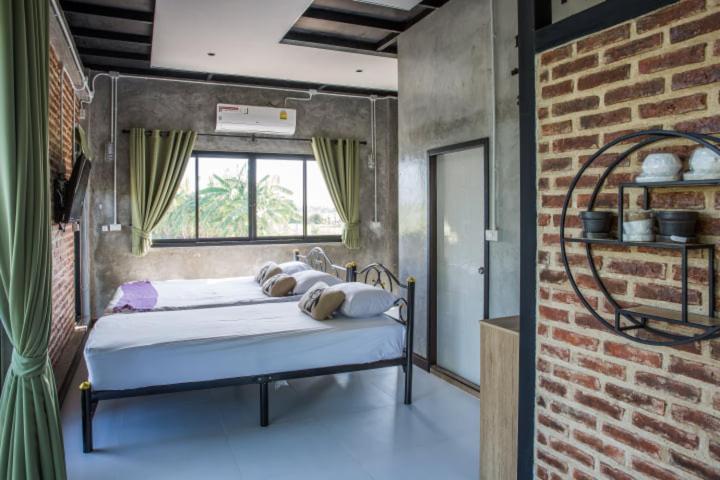 اتاق خانوادگی, Falik Farm Stay