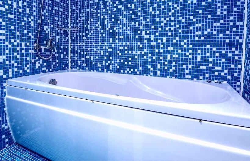 Номер Deluxe, Family Hotel Dalis