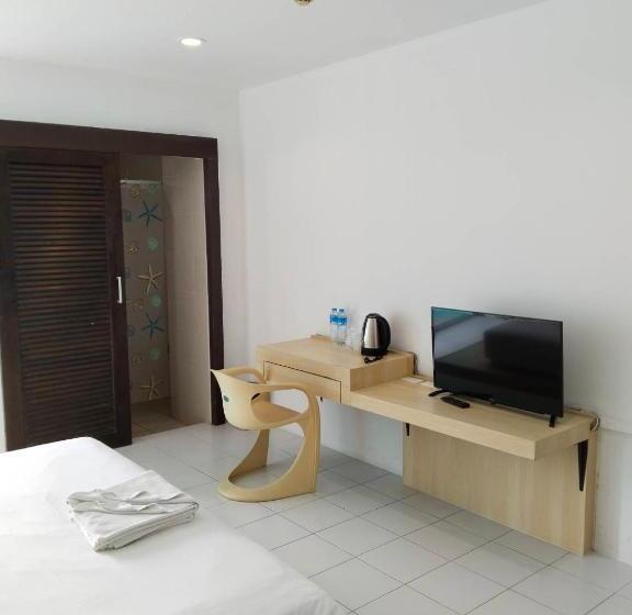 带阳台的豪华间, Urban Patong Residence