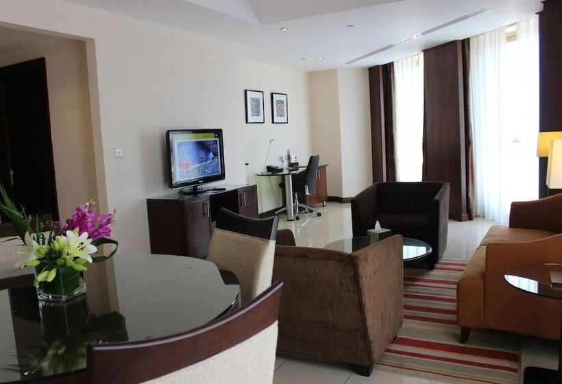 Люкс Executive Кровать Кинг, Doubletree By Hilton Hotel Aqaba