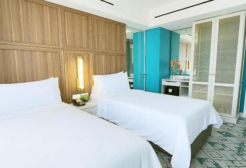 Habitación Deluxe, Java Paragon Hotel & Residences