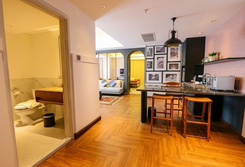 行政套房, Java Paragon Hotel & Residences